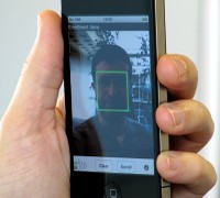 iPhone 4 face recognition